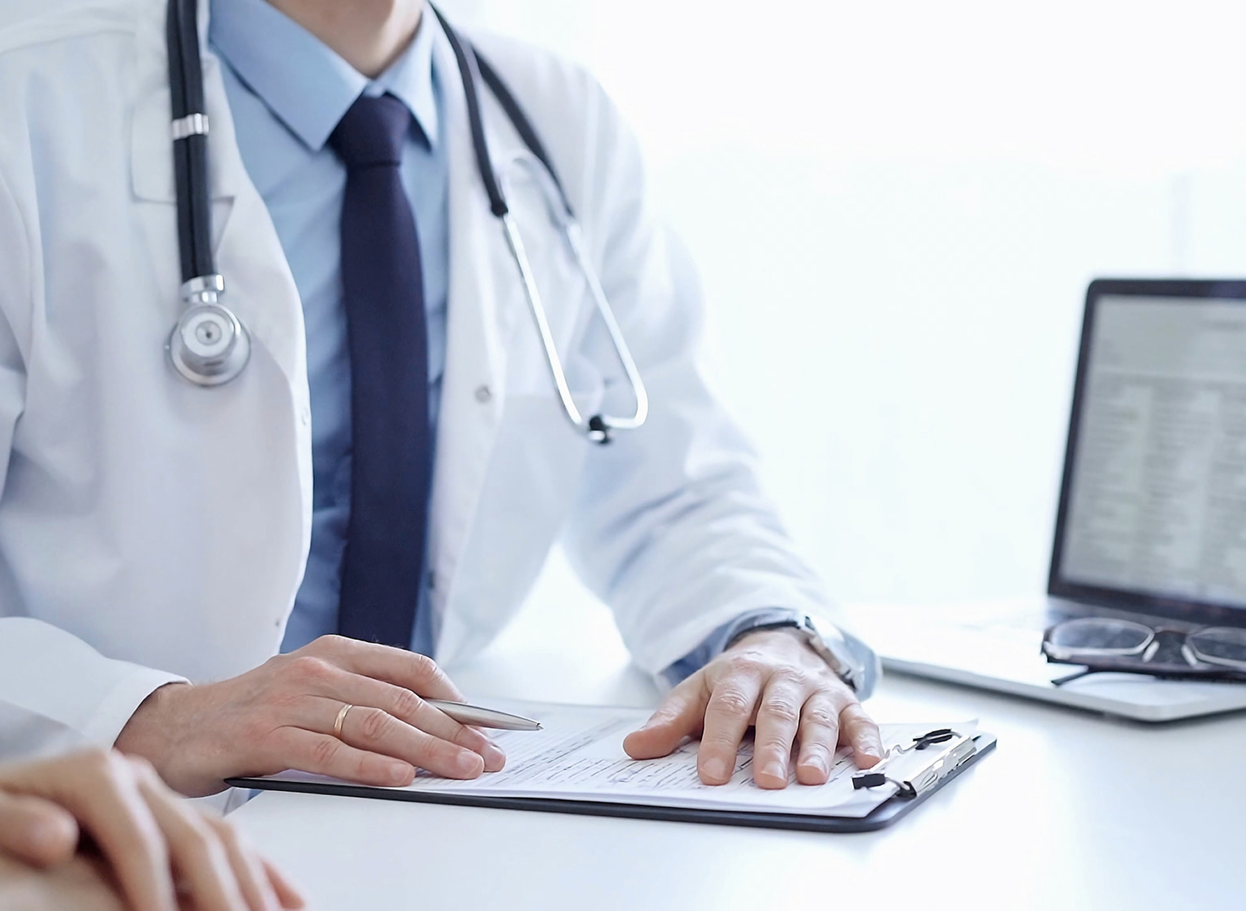 Marketing that reaches the clinical frontline, delivered by a cardiology-specialized team